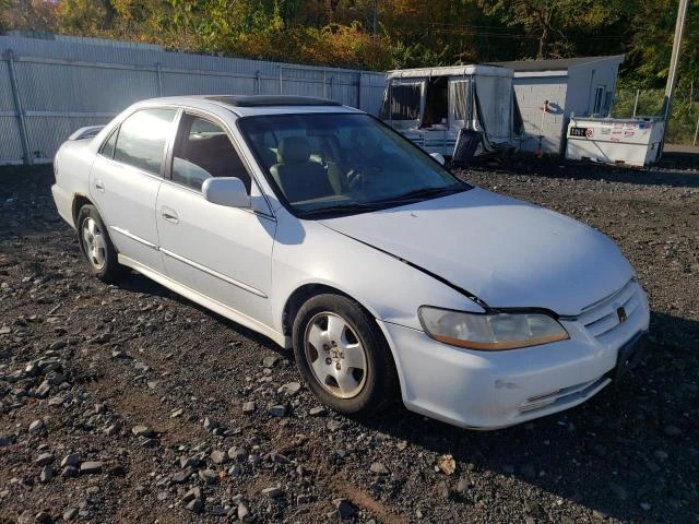 Photo 3 VIN: 1HGCG16511A009174 - HONDA ACCORD EX 