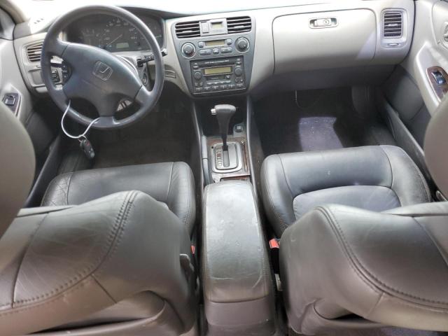 Photo 7 VIN: 1HGCG16511A010051 - HONDA ACCORD 