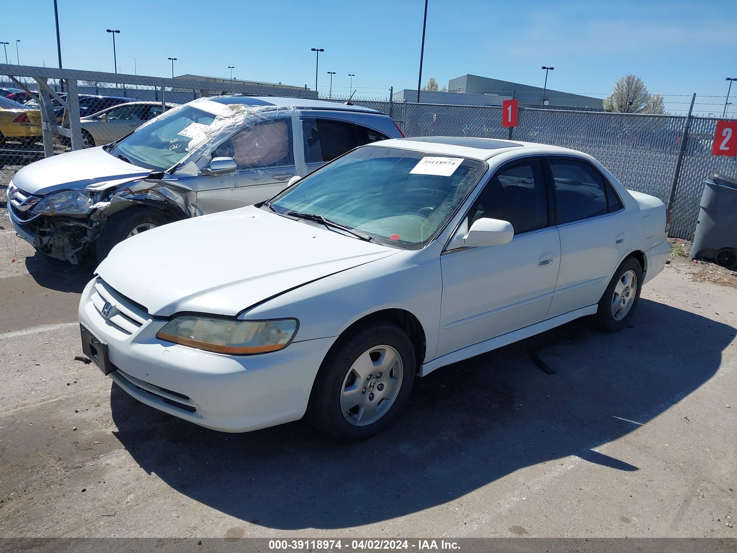 Photo 1 VIN: 1HGCG16512A049904 - HONDA ACCORD 