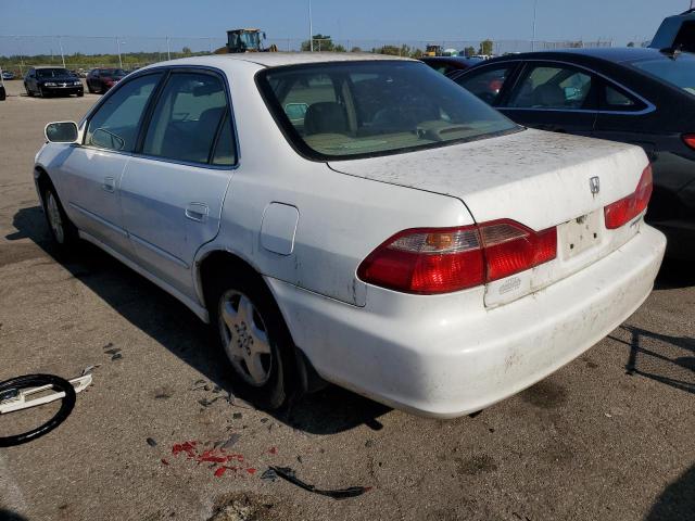 Photo 1 VIN: 1HGCG1651WA045387 - HONDA ACCORD EX 