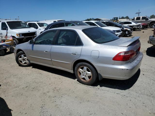 Photo 1 VIN: 1HGCG1651WA071715 - HONDA ACCORD 