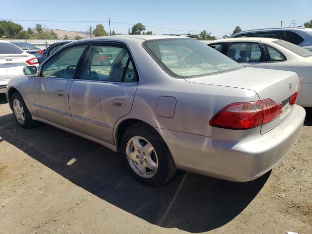 Photo 1 VIN: 1HGCG1651XA000323 - HONDA ACCORD EX 