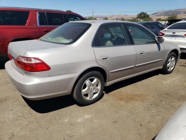 Photo 2 VIN: 1HGCG1651XA000323 - HONDA ACCORD EX 