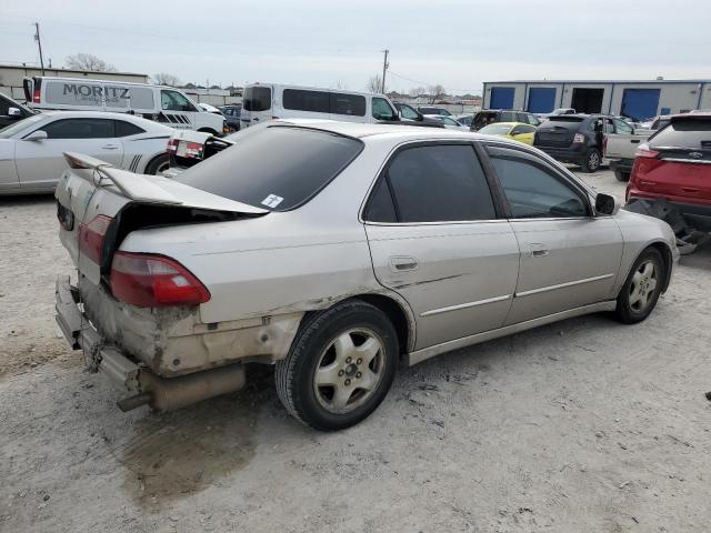 Photo 2 VIN: 1HGCG1651XA022354 - HONDA ACCORD 