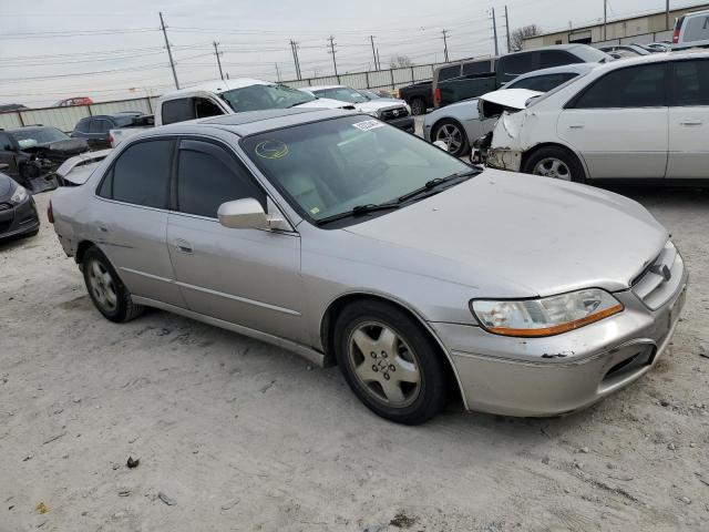 Photo 3 VIN: 1HGCG1651XA022354 - HONDA ACCORD 