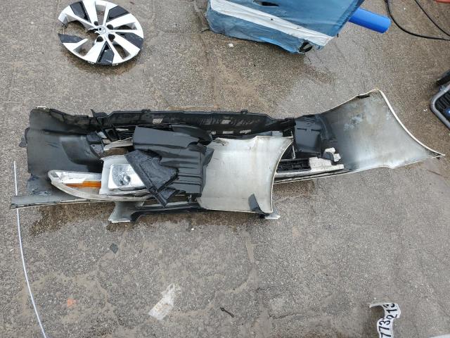 Photo 11 VIN: 1HGCG1651YA019682 - HONDA ACCORD 