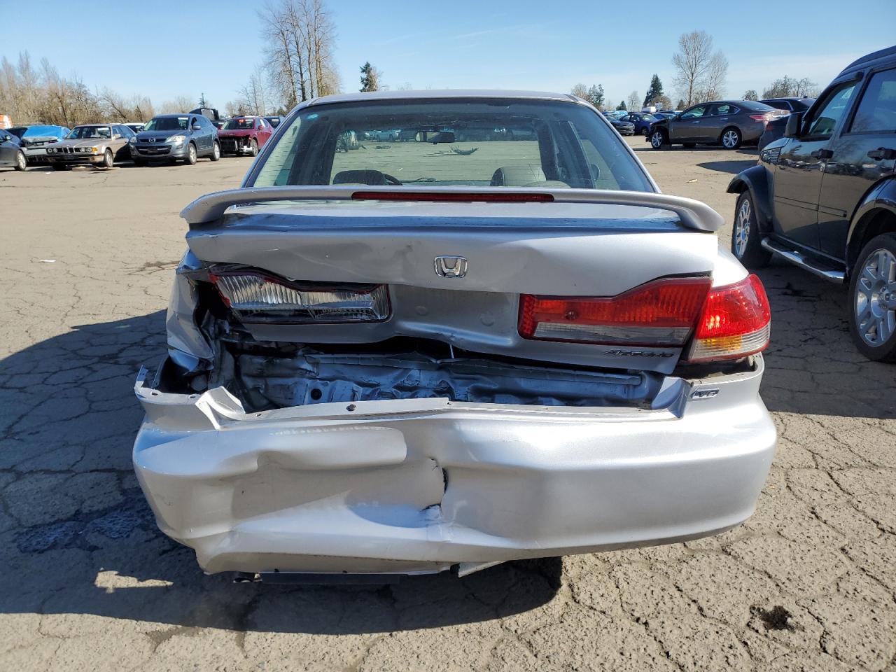 Photo 5 VIN: 1HGCG16521A084627 - HONDA ACCORD 