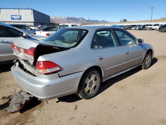 Photo 2 VIN: 1HGCG16522A005622 - HONDA ACCORD 