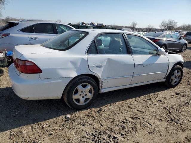 Photo 2 VIN: 1HGCG1652XA057551 - HONDA ACCORD 