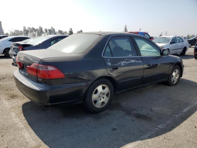 Photo 2 VIN: 1HGCG1652YA042369 - HONDA ACCORD 