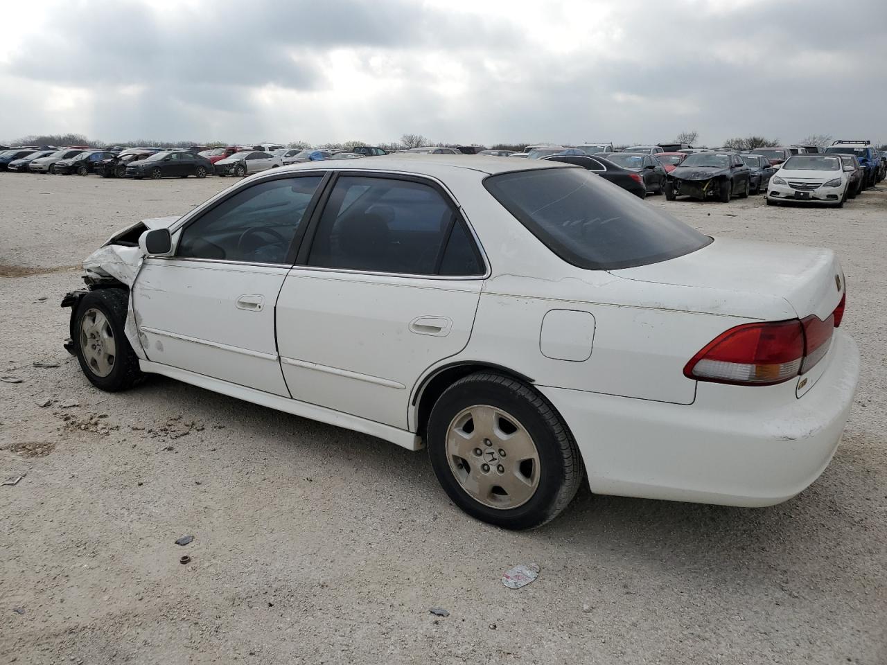 Photo 1 VIN: 1HGCG16532A020078 - HONDA ACCORD 