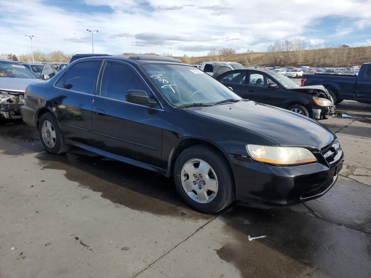 Photo 3 VIN: 1HGCG16532A058555 - HONDA ACCORD 