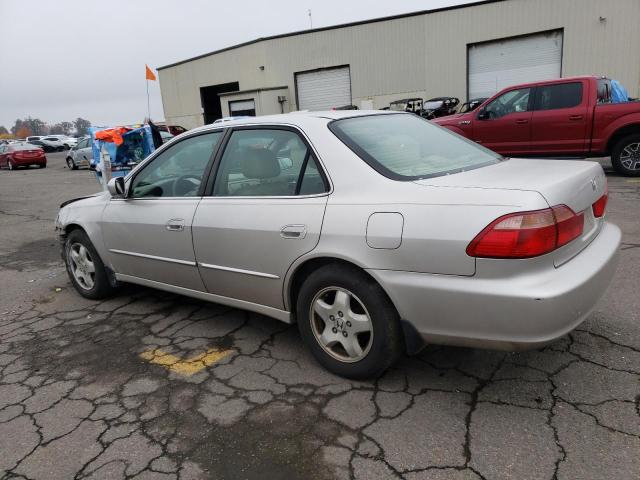 Photo 1 VIN: 1HGCG1653XA016815 - HONDA ACCORD 