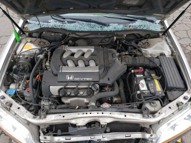 Photo 10 VIN: 1HGCG1653XA016815 - HONDA ACCORD 