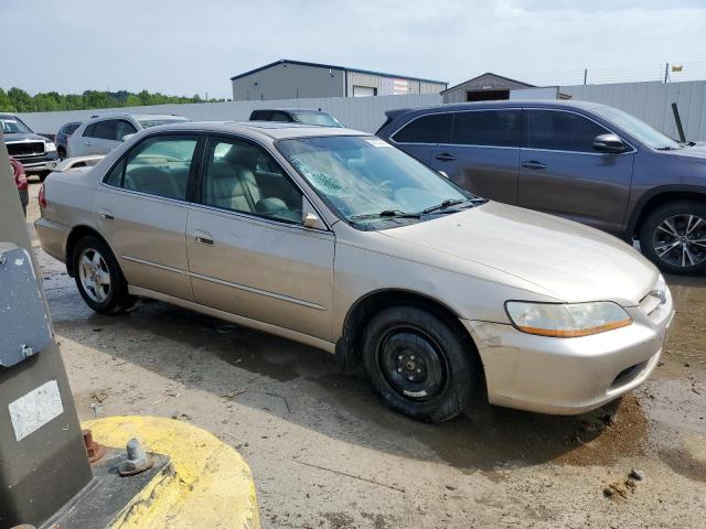 Photo 3 VIN: 1HGCG1653YA006996 - HONDA ACCORD 