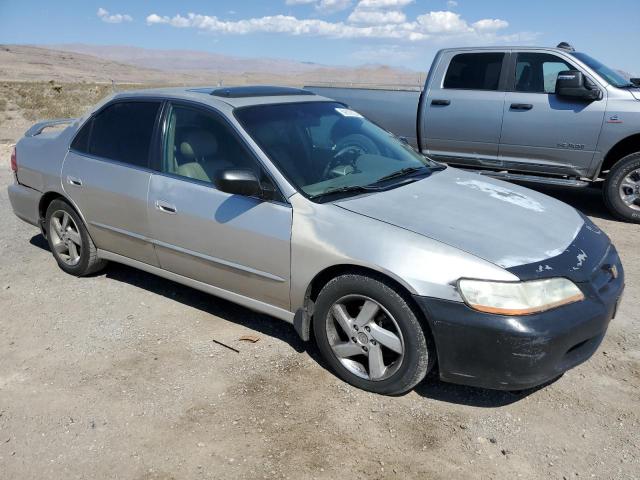 Photo 3 VIN: 1HGCG1654XA045787 - HONDA ACCORD EX 