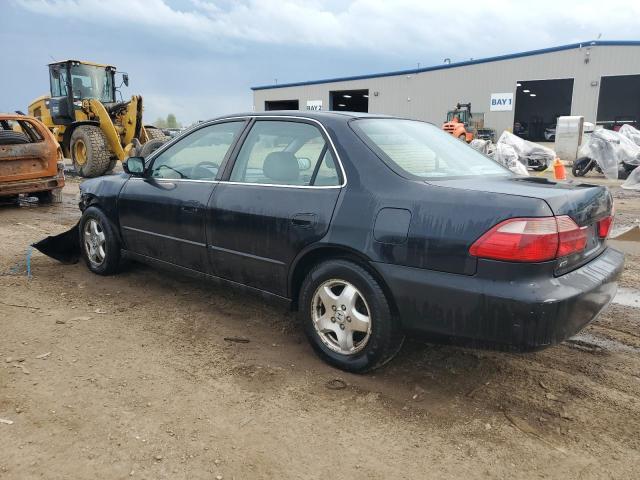 Photo 1 VIN: 1HGCG1654YA009390 - HONDA ACCORD 