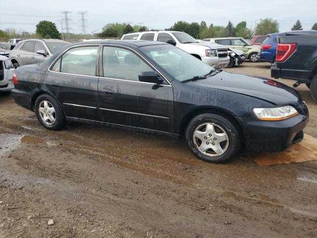 Photo 3 VIN: 1HGCG1654YA009390 - HONDA ACCORD 