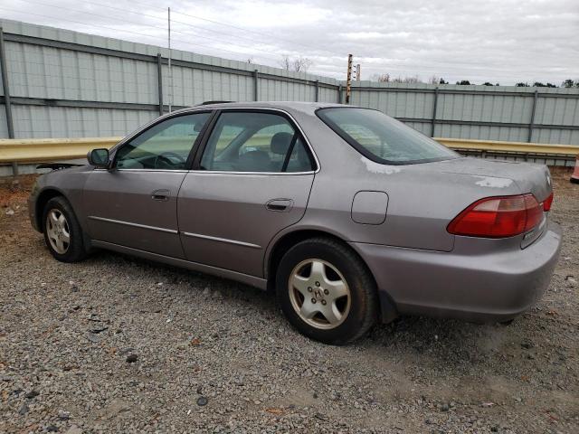 Photo 1 VIN: 1HGCG1654YA017036 - HONDA ACCORD 