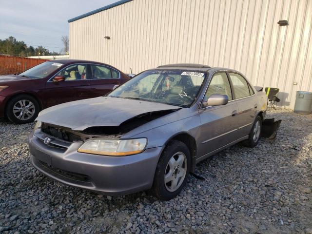 Photo 1 VIN: 1HGCG1654YA026674 - HONDA ACCORD 