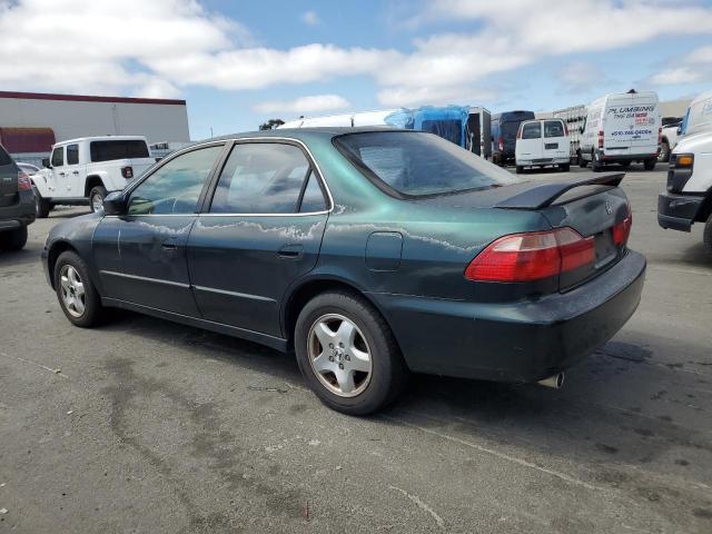 Photo 1 VIN: 1HGCG1654YA055950 - HONDA ACCORD 