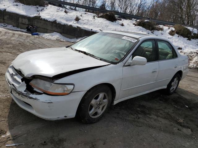 Photo 0 VIN: 1HGCG1654YA085868 - HONDA ACCORD 