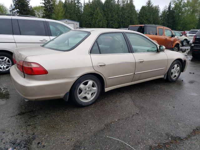 Photo 2 VIN: 1HGCG1655YA020396 - HONDA ACCORD 