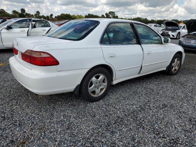 Photo 2 VIN: 1HGCG1655YA040535 - HONDA ACCORD EX 