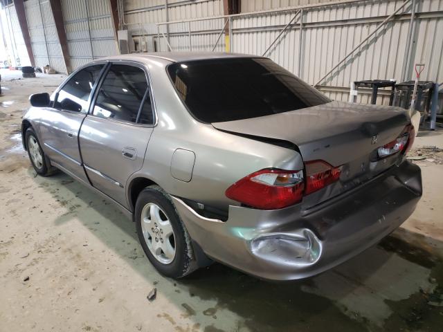 Photo 2 VIN: 1HGCG1655YA077116 - HONDA ACCORD EX 