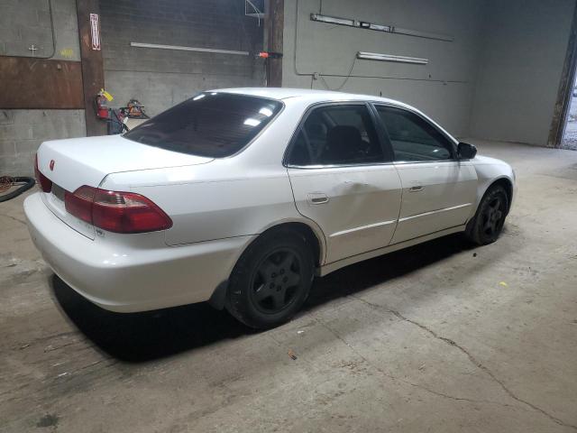 Photo 2 VIN: 1HGCG1655YA085832 - HONDA ACCORD EX 