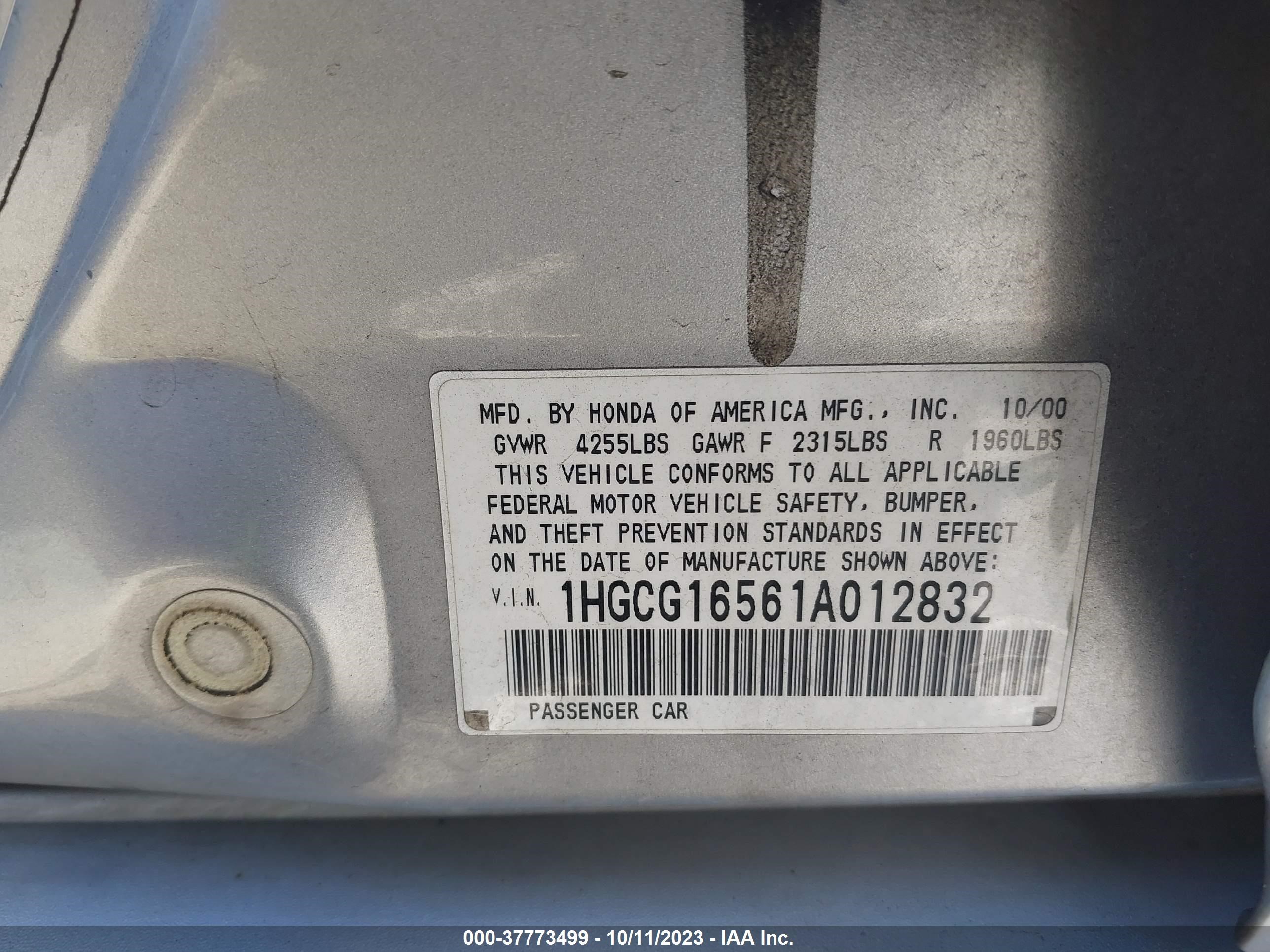 Photo 8 VIN: 1HGCG16561A012832 - HONDA ACCORD 