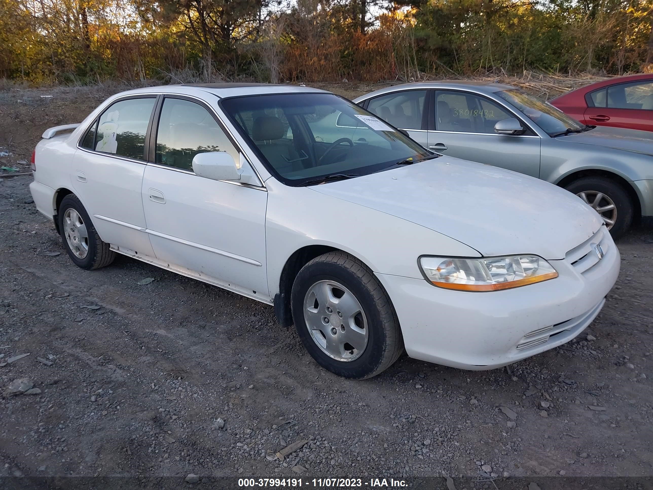 Photo 0 VIN: 1HGCG16562A052846 - HONDA ACCORD 