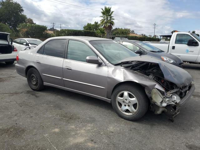 Photo 3 VIN: 1HGCG1656YA053486 - HONDA ACCORD EX 