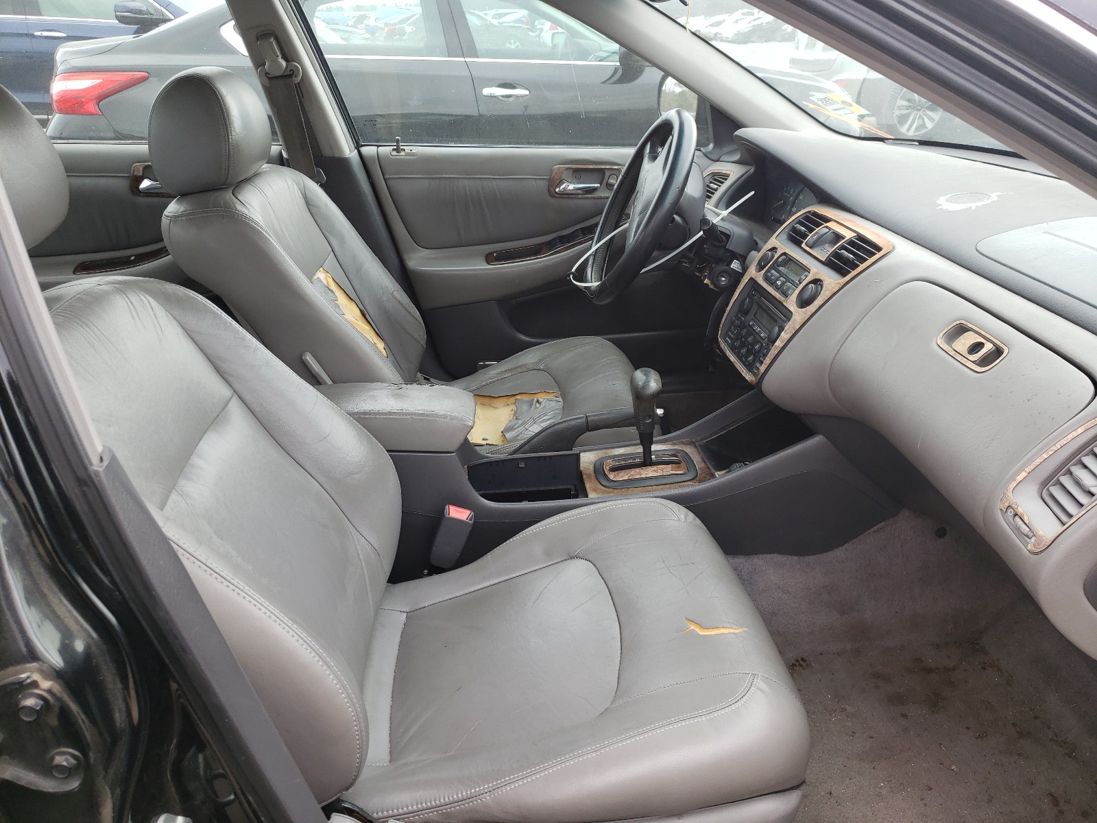 Photo 4 VIN: 1HGCG1656YA083006 - HONDA ACCORD EX 