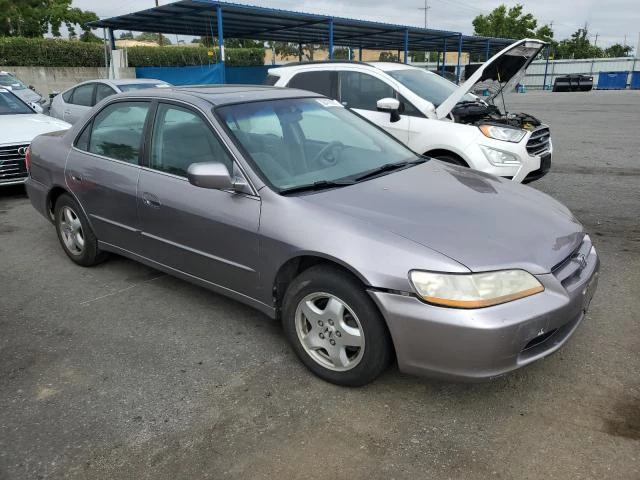 Photo 3 VIN: 1HGCG1656YA101763 - HONDA ACCORD EX 