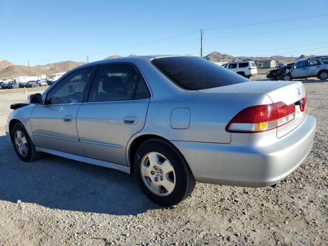 Photo 1 VIN: 1HGCG16572A040365 - HONDA ACCORD 