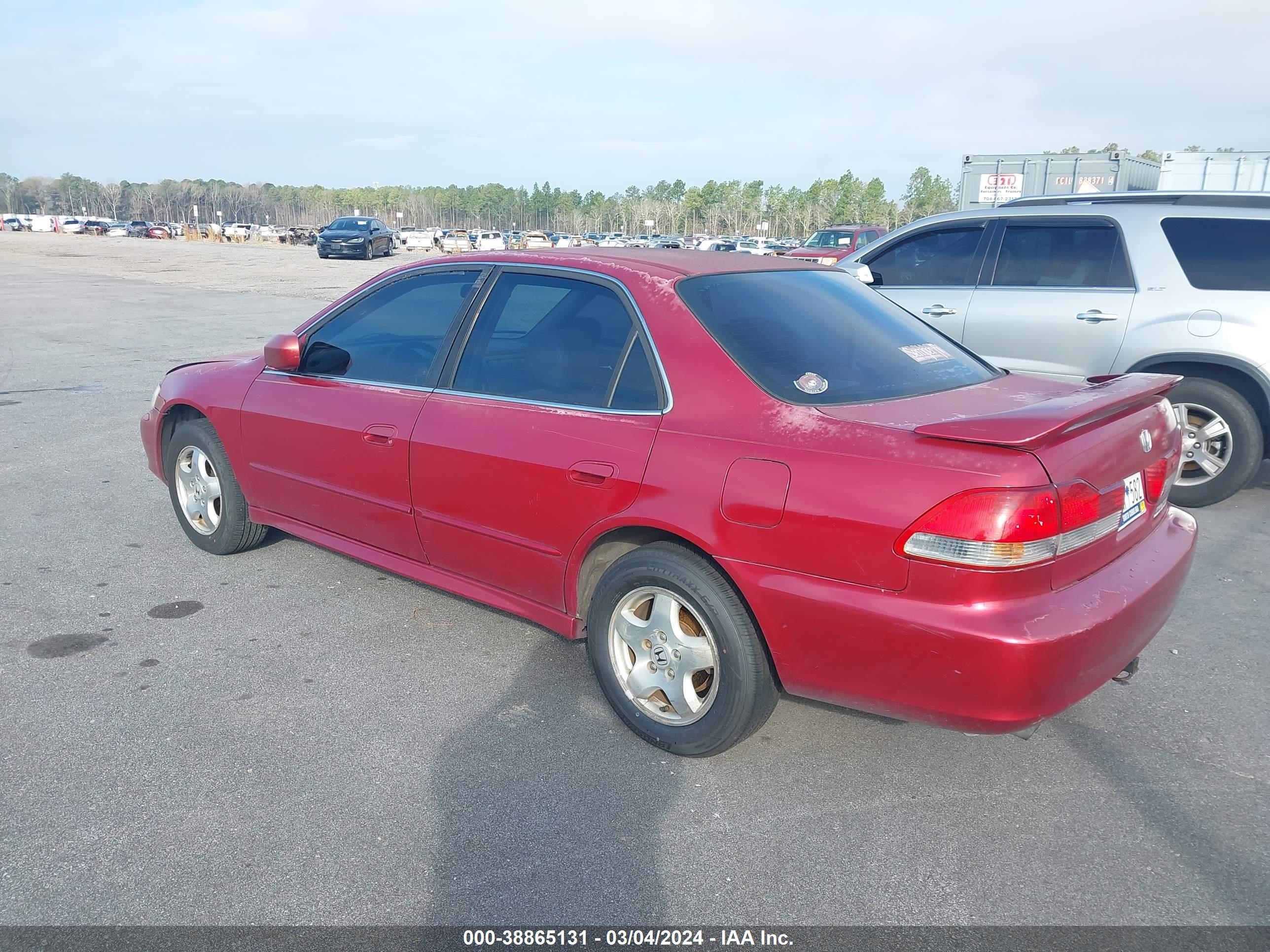 Photo 2 VIN: 1HGCG16572A054525 - HONDA ACCORD 