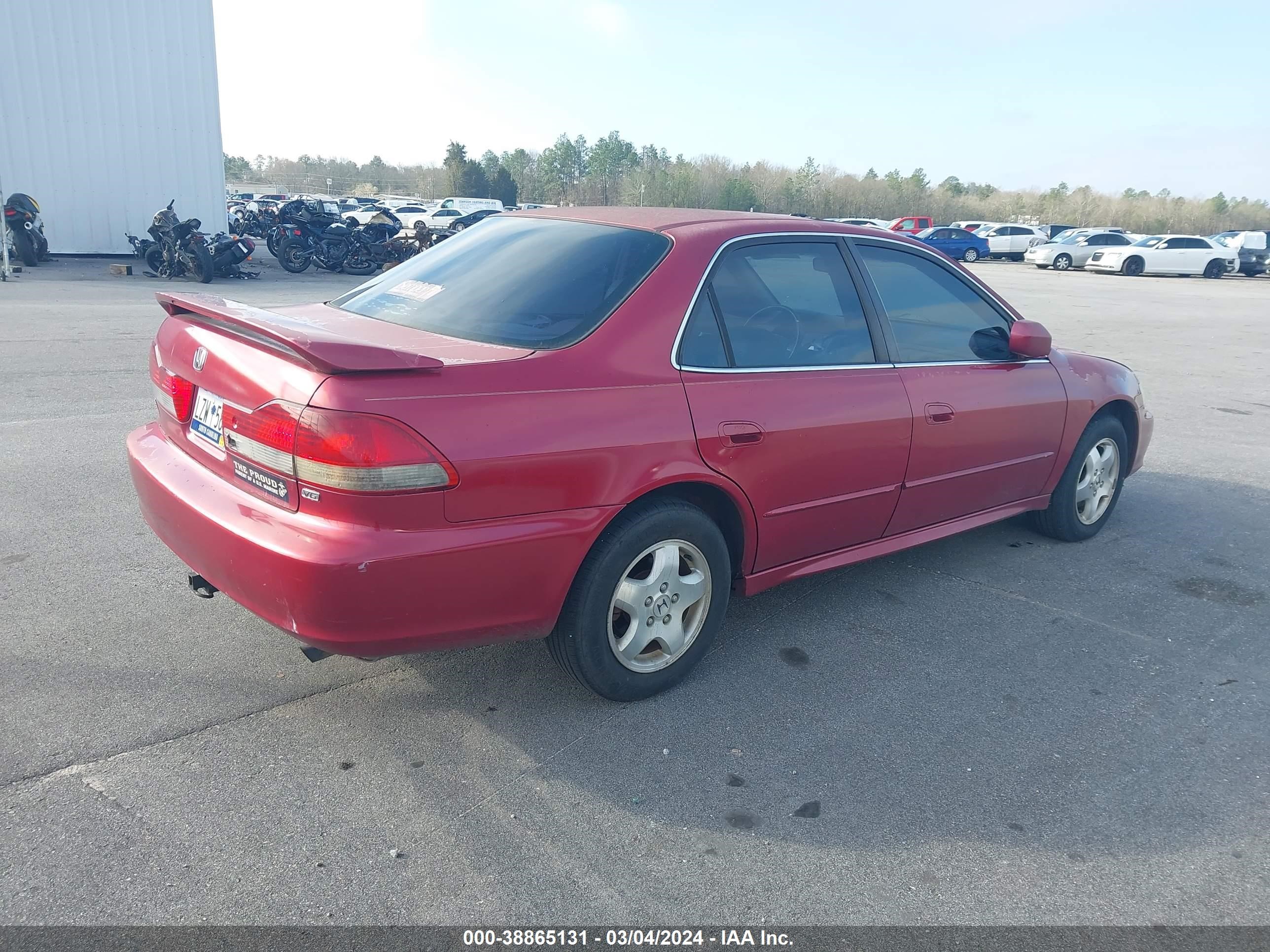 Photo 3 VIN: 1HGCG16572A054525 - HONDA ACCORD 