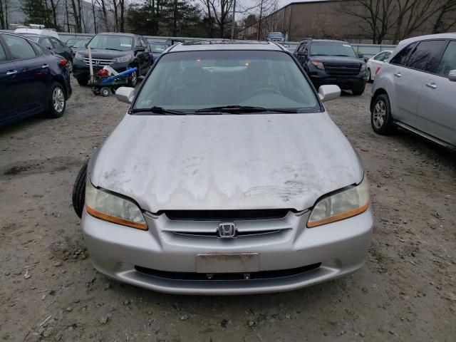 Photo 4 VIN: 1HGCG1657WA063828 - HONDA ACCORD 