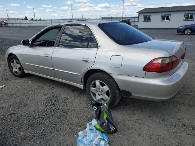 Photo 1 VIN: 1HGCG1657XA057156 - HONDA ACCORD 