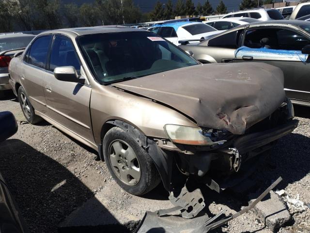 Photo 3 VIN: 1HGCG16582A010940 - HONDA ACCORD 