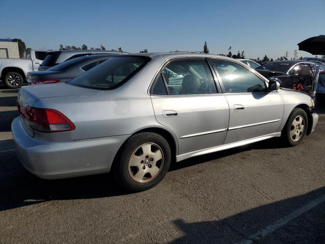 Photo 2 VIN: 1HGCG16582A040021 - HONDA ACCORD 