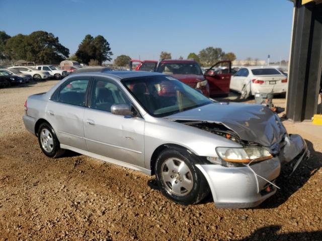 Photo 3 VIN: 1HGCG16582A081734 - HONDA ACCORD 