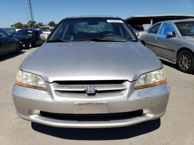 Photo 4 VIN: 1HGCG1658WA074160 - HONDA ACCORD 