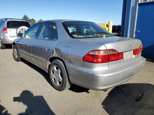 Photo 1 VIN: 1HGCG1659WA035089 - HONDA ACCORD 