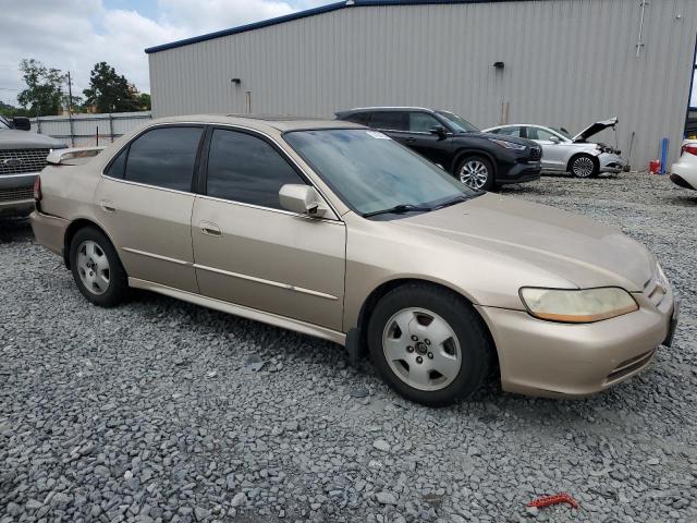 Photo 3 VIN: 1HGCG165X1A005513 - HONDA ACCORD 