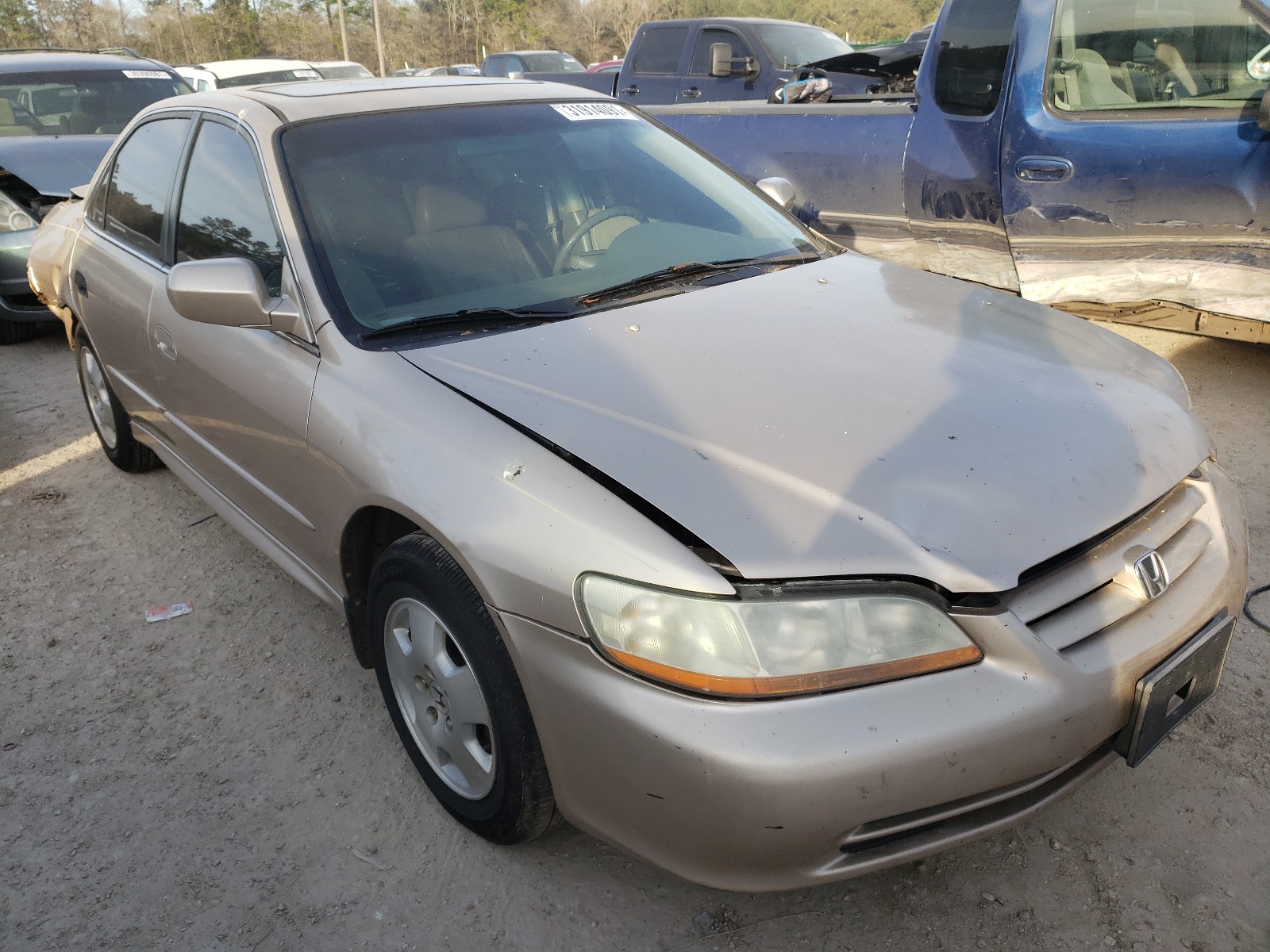 Photo 0 VIN: 1HGCG165X1A027897 - HONDA ACCORD EX 