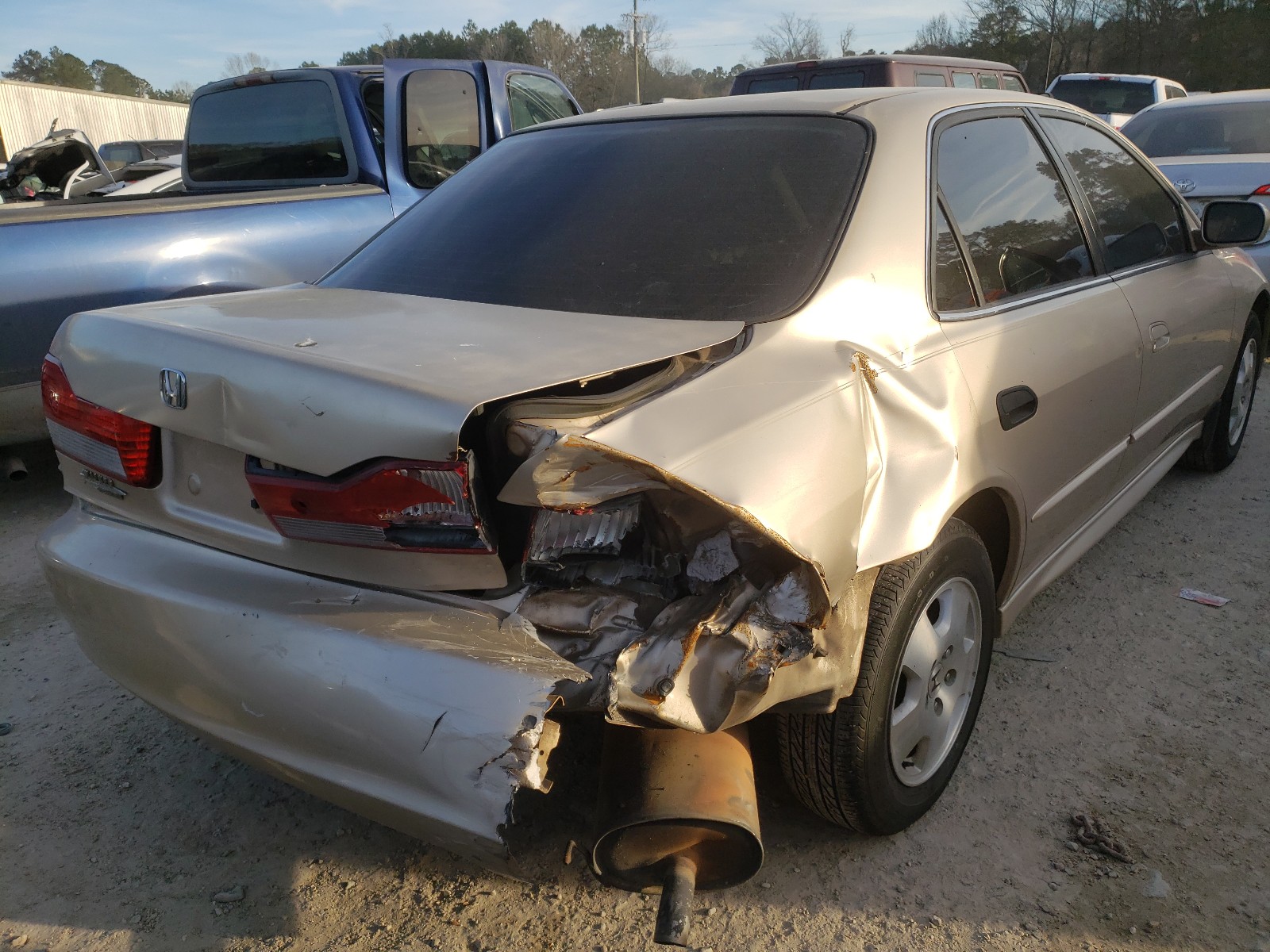 Photo 3 VIN: 1HGCG165X1A027897 - HONDA ACCORD EX 