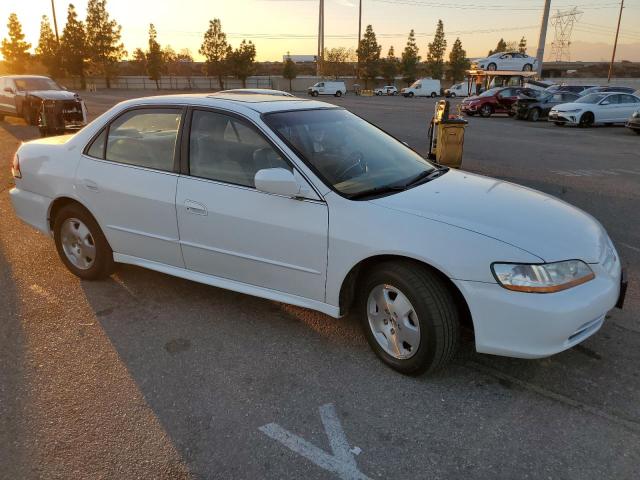 Photo 3 VIN: 1HGCG165X1A041461 - HONDA ACCORD EX 