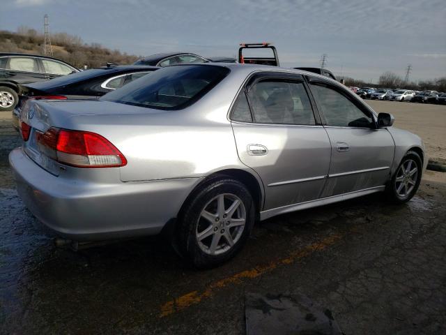 Photo 2 VIN: 1HGCG165X1A041492 - HONDA ACCORD 